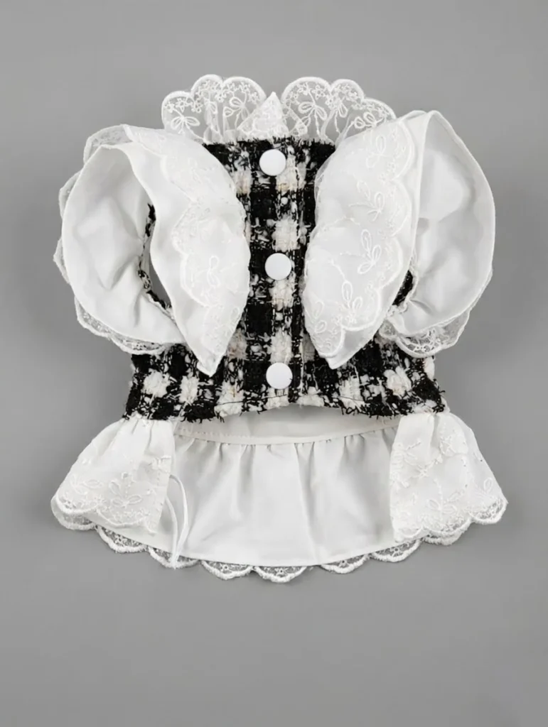 Robe de cérémonie Héritage en tweed noir et blanc avec dentelle vue de dos